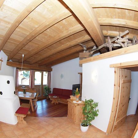 Kinderbauernhof Leneler Arzl im Pitztal Exteriör bild