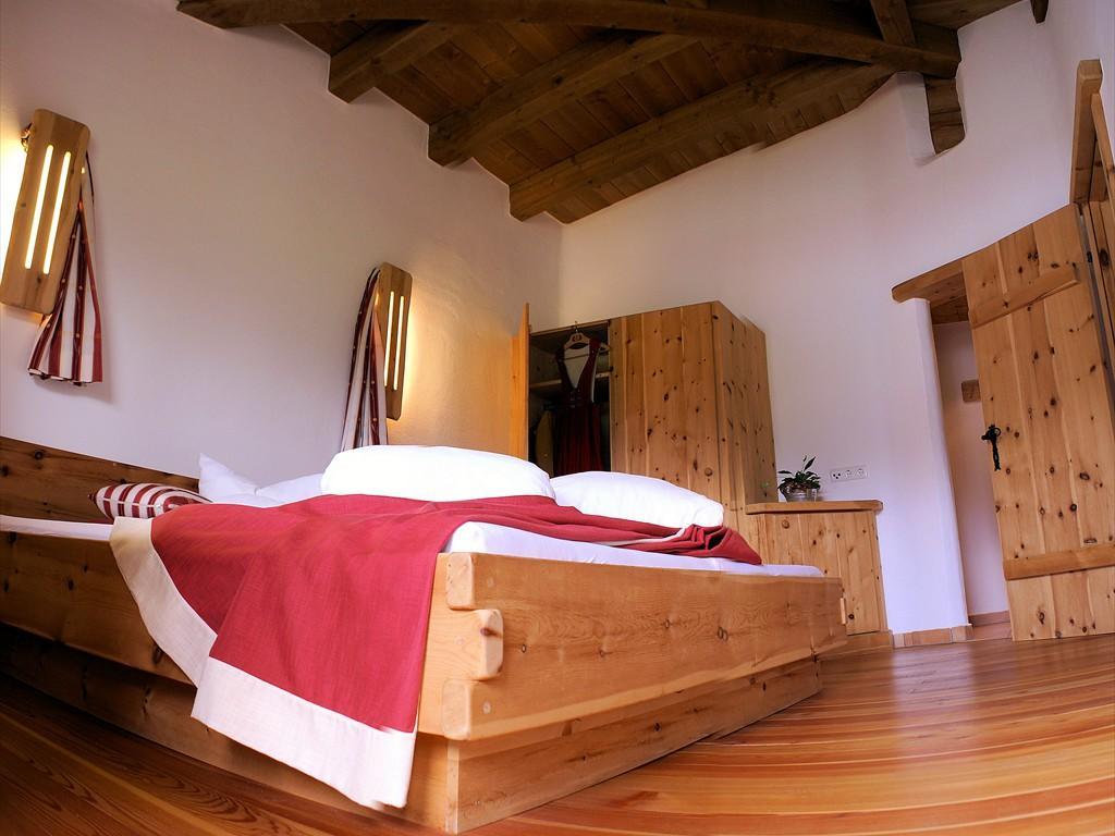 Kinderbauernhof Leneler Arzl im Pitztal Exteriör bild
